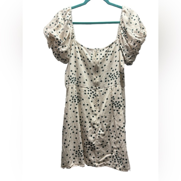 Francesca’s “Emily” Puff Sleeve Polka dot Linen Blend Summer Mini Dress, Large💗 - Picture 5 of 9